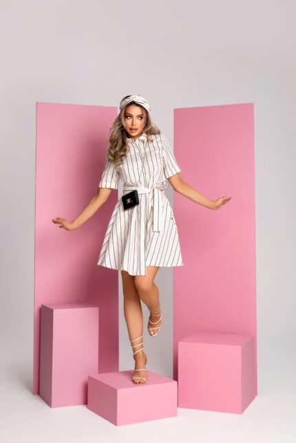 Рокля Райна