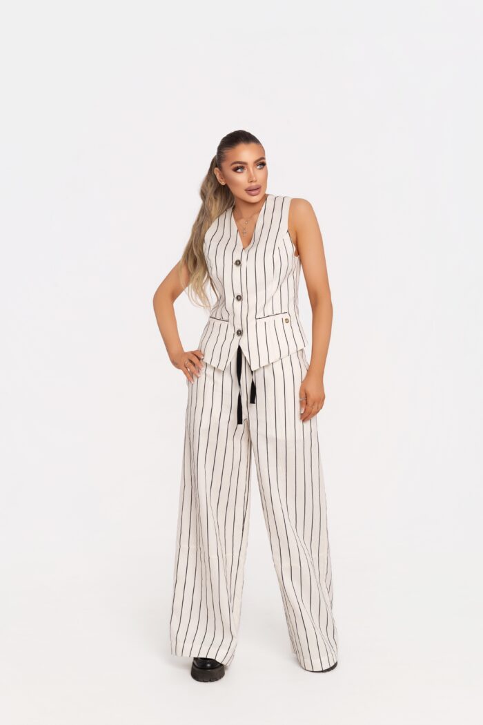 Елек и Панталон Рая