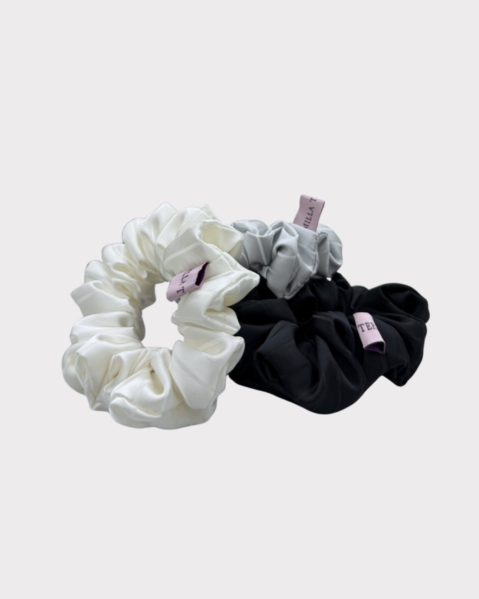Скрънчи бяло, сиви и черно