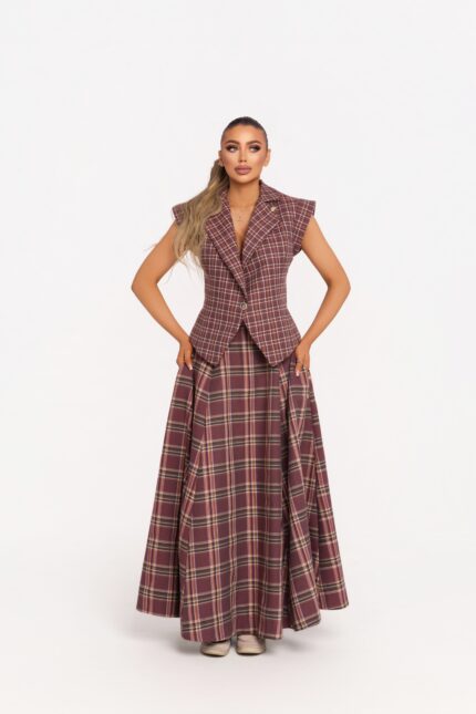 Елек Тея и пола Тифани Червени