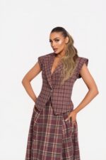 Елек Тея - Червен