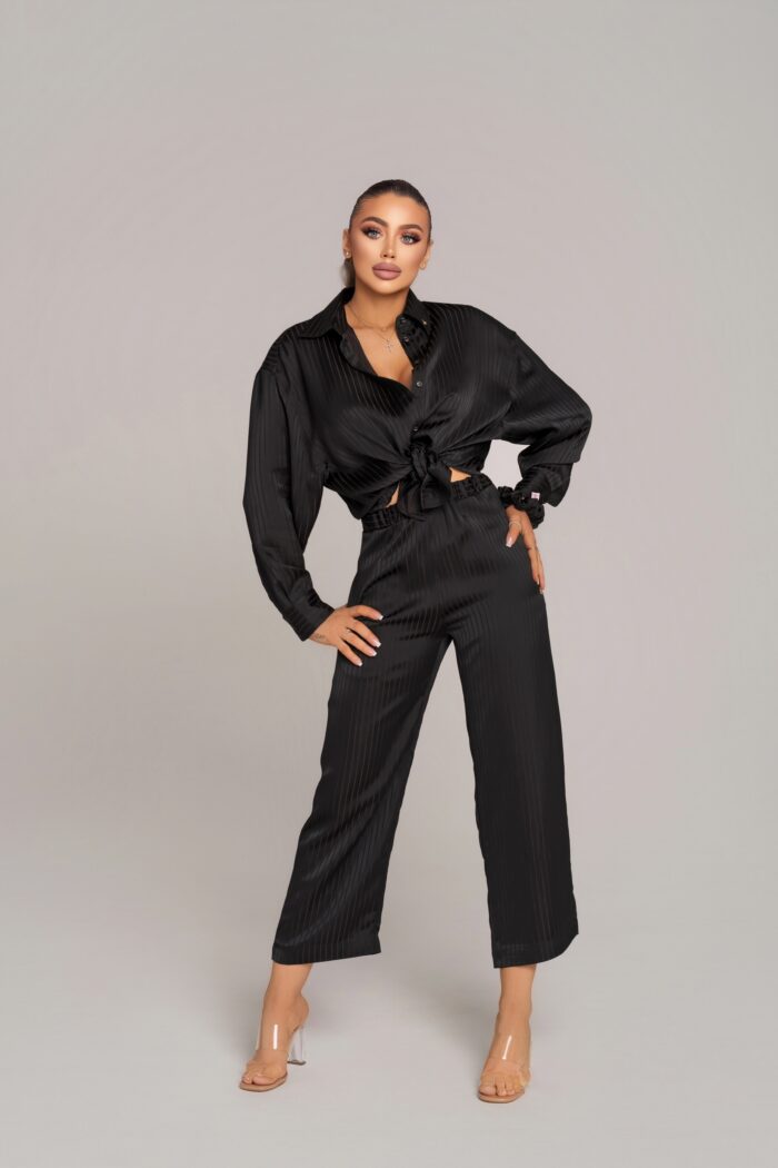Риза и панталон Регина черни