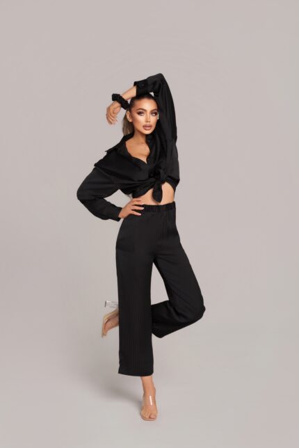 Риза и панталон Регина черни